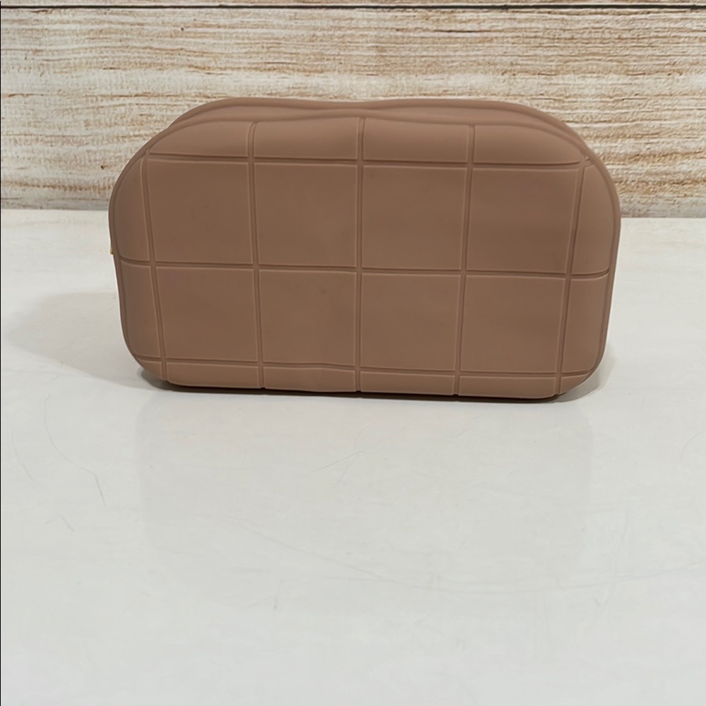 Tan Going Away Silicone Make Up Travel Bag
